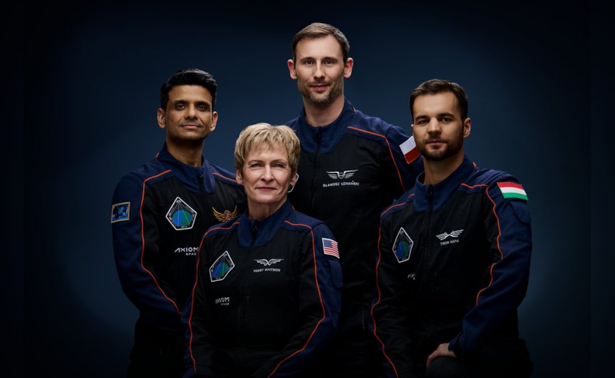 Republic Day 2026: Group Captain Shubhanshu Shukla Honored with Ashoka Chakra, A New Icon of Bravery